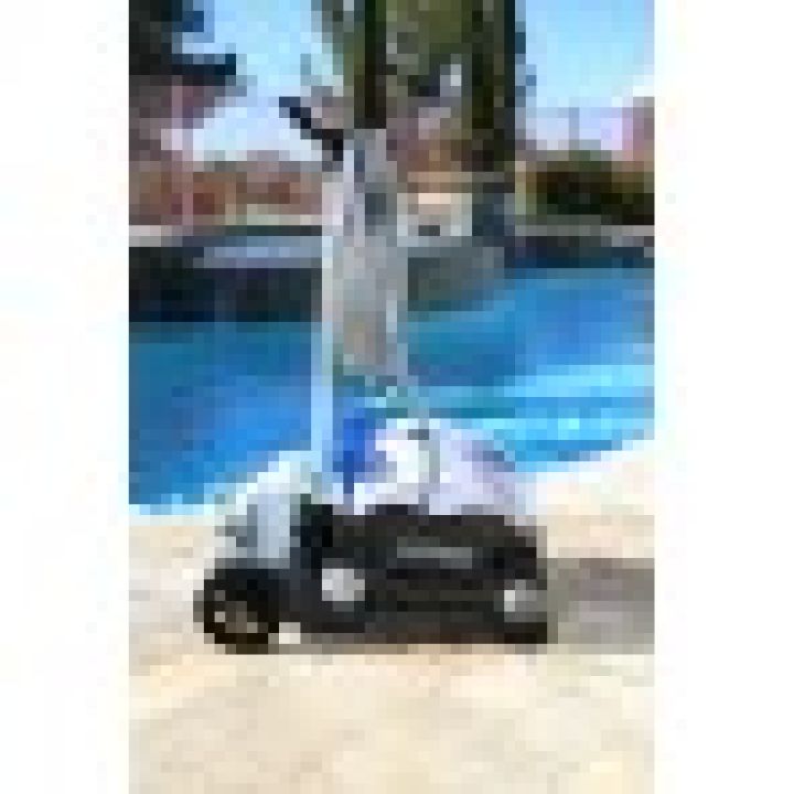 Swimming pool maintenance