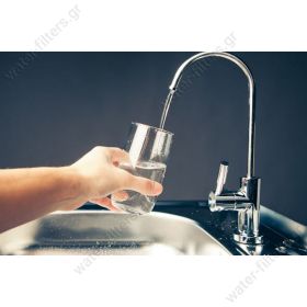 Φίλτρα κάτω από τον νεροχύτη